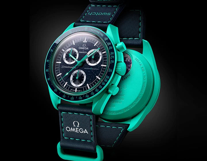 Moonswatch  MISSION ON EARTH - POLAR LIGHTS