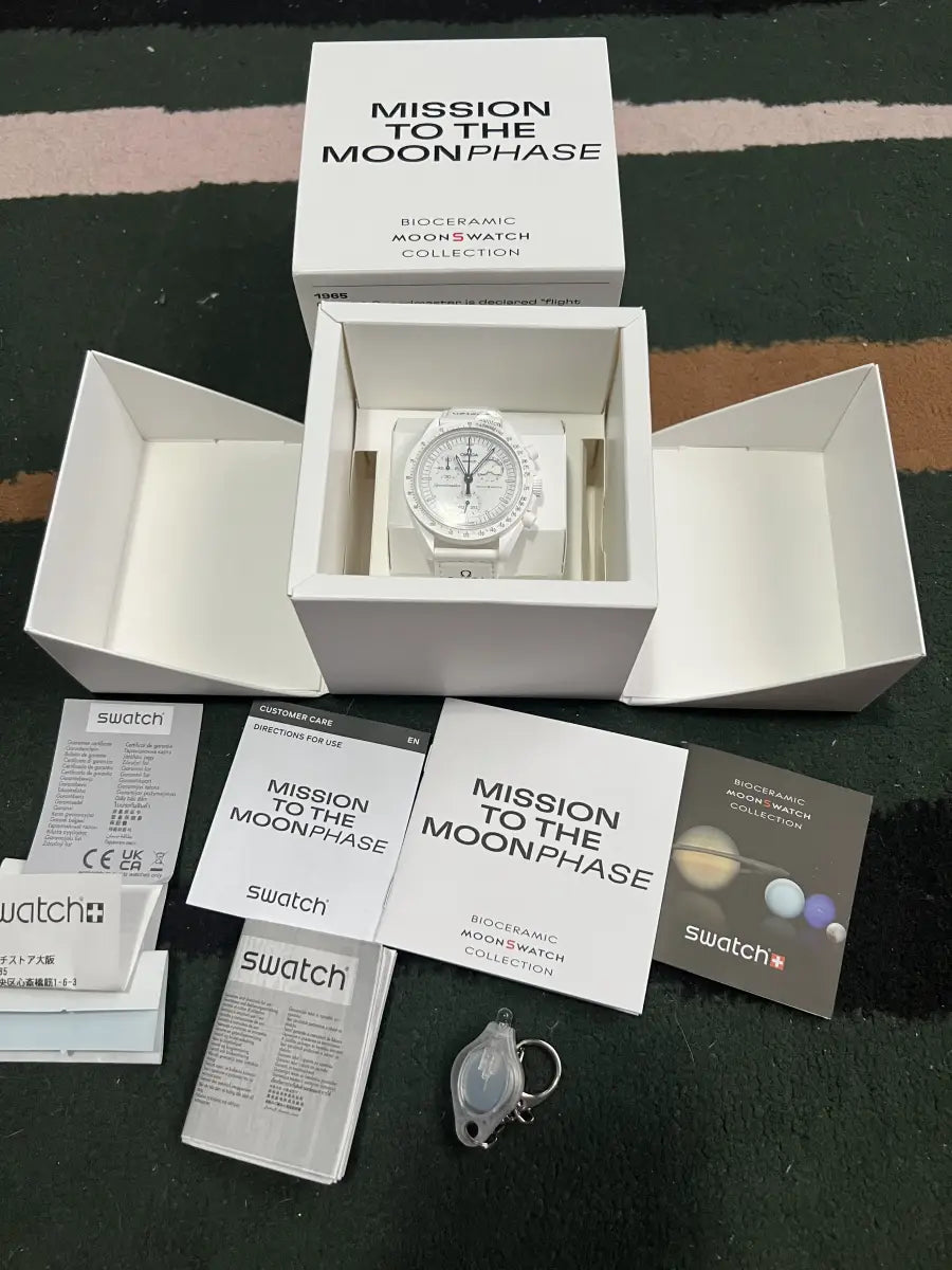 bioceramic Moonswatch MISSION TO THE MOONPHASE - FULL MOON (USATO COME NUOVO)